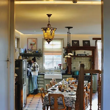 Hotel Uylenburg- Du Midi 3*
