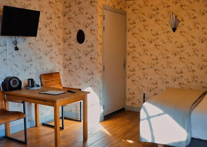 Uylenburg- Du Midi ホテル